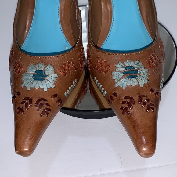 EUC Carlos Santana Pumps - Picture 5 of 6